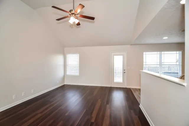 $2,500 | 3228 Willingham Run, Murfreesboro, TN 37128