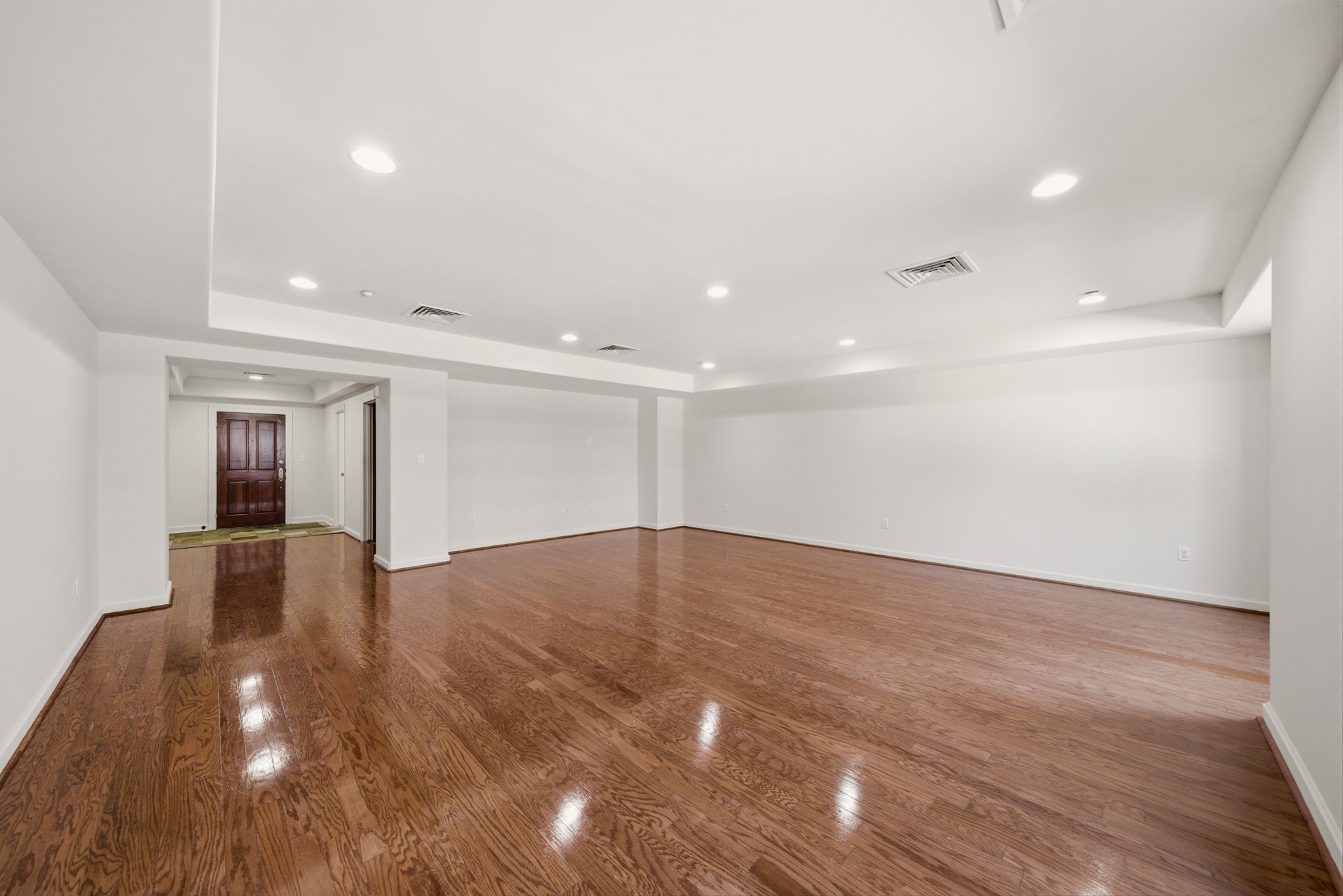 914 Main Street, Unit 1406 Houston, TX 77002 - Photo 3 of 29
