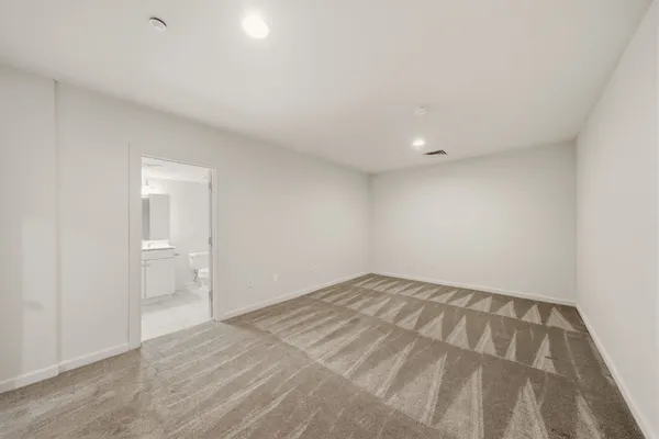 $2,850 | 914 Main Street, Unit 1406, Houston, TX 77002