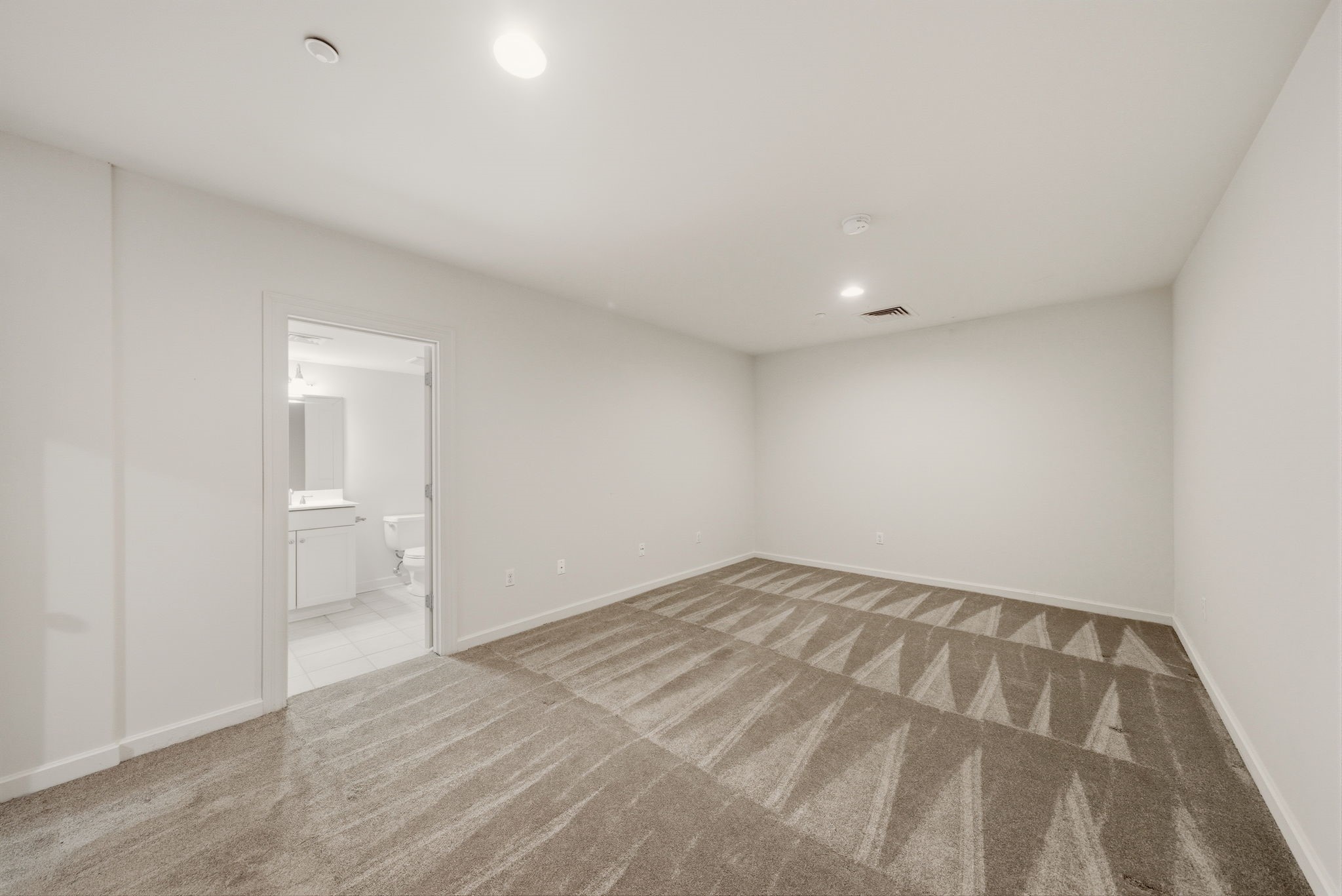 914 Main Street, Unit 1406 Houston, TX 77002 - Photo 8 of 29