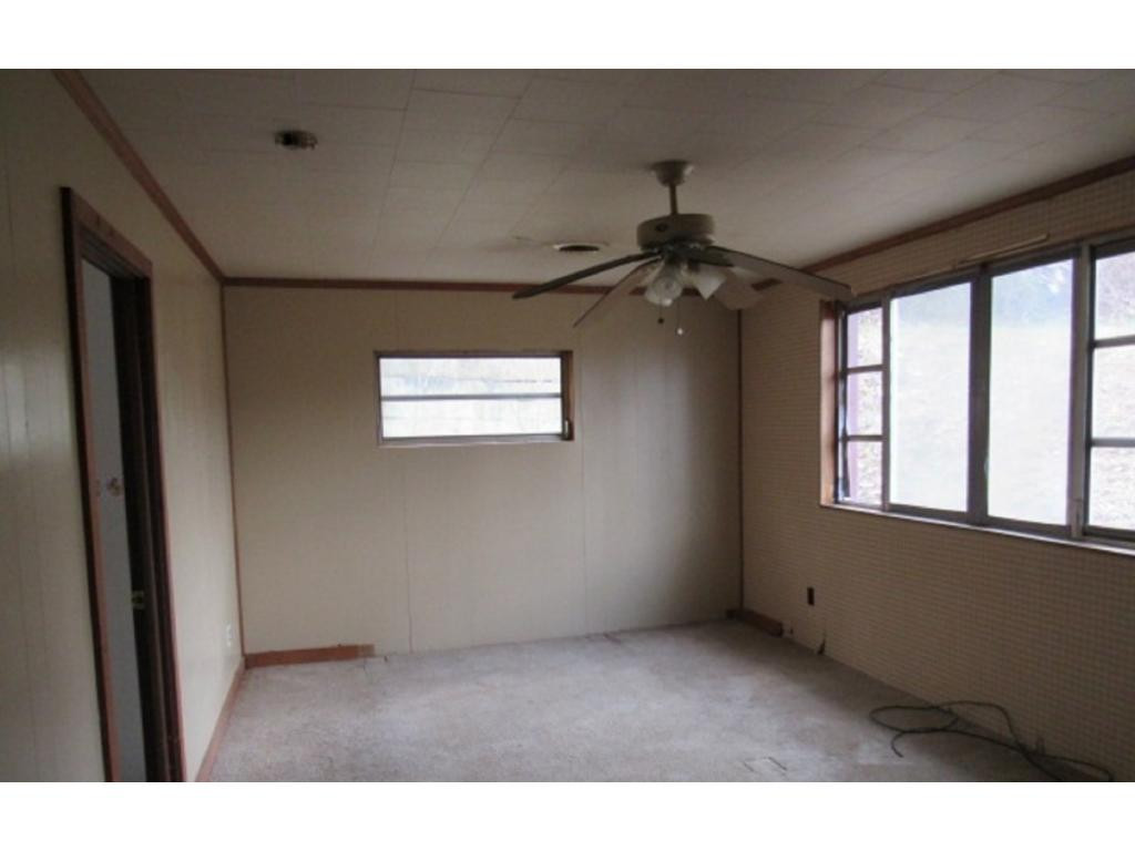 128 Ridge Avenue Appalachia, VA 24216 - Photo 2 of 9 Photo 2
