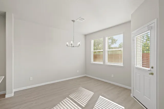 $1,895 | 839 Oakland Drive, Houston, TX 77090