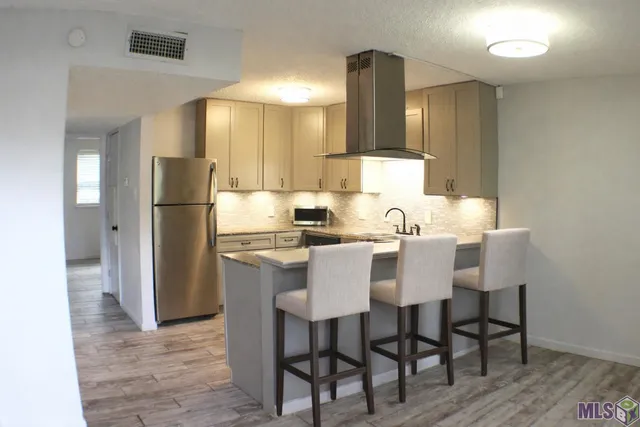 $1,250 | 140 Wylie Drive, Unit 4, Baton Rouge, LA 70808