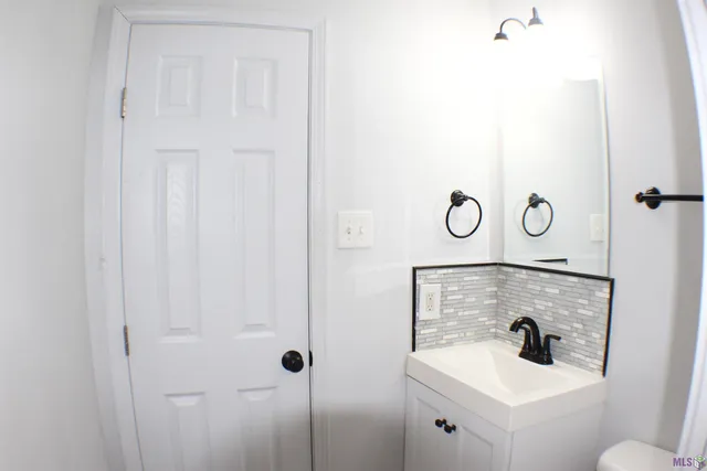 $1,250 | 140 Wylie Drive, Unit 4, Baton Rouge, LA 70808