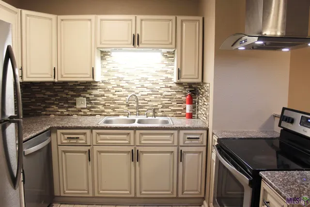 $1,350 | 140 Wylie Drive, Unit 4, Baton Rouge, LA 70808