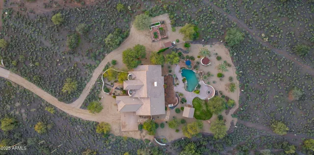 $6,000 | 5910 East Cielo Run South, Cave Creek, AZ 85331