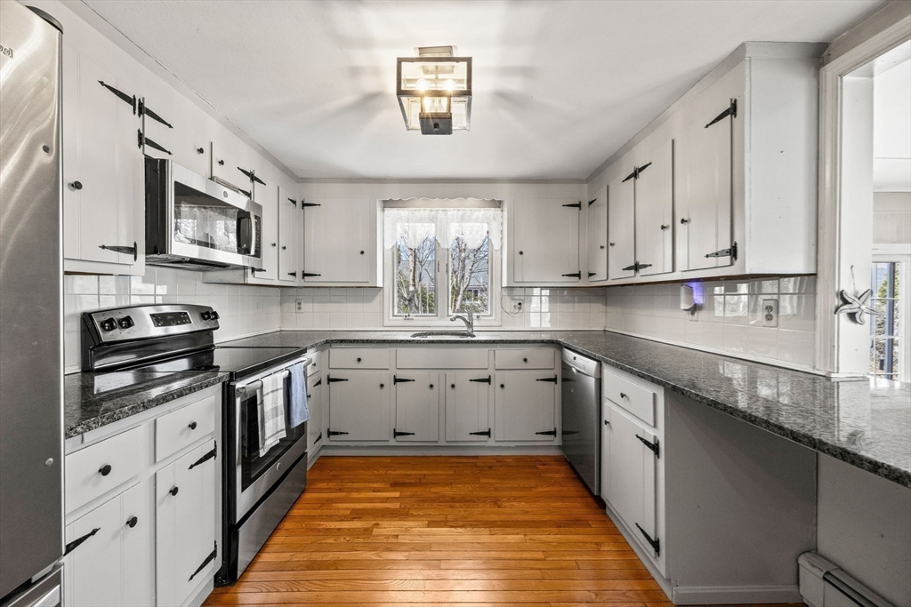 12 Charing Cross Road South Dennis, MA 02660 - Photo 14 of 33 Gallery Image 14