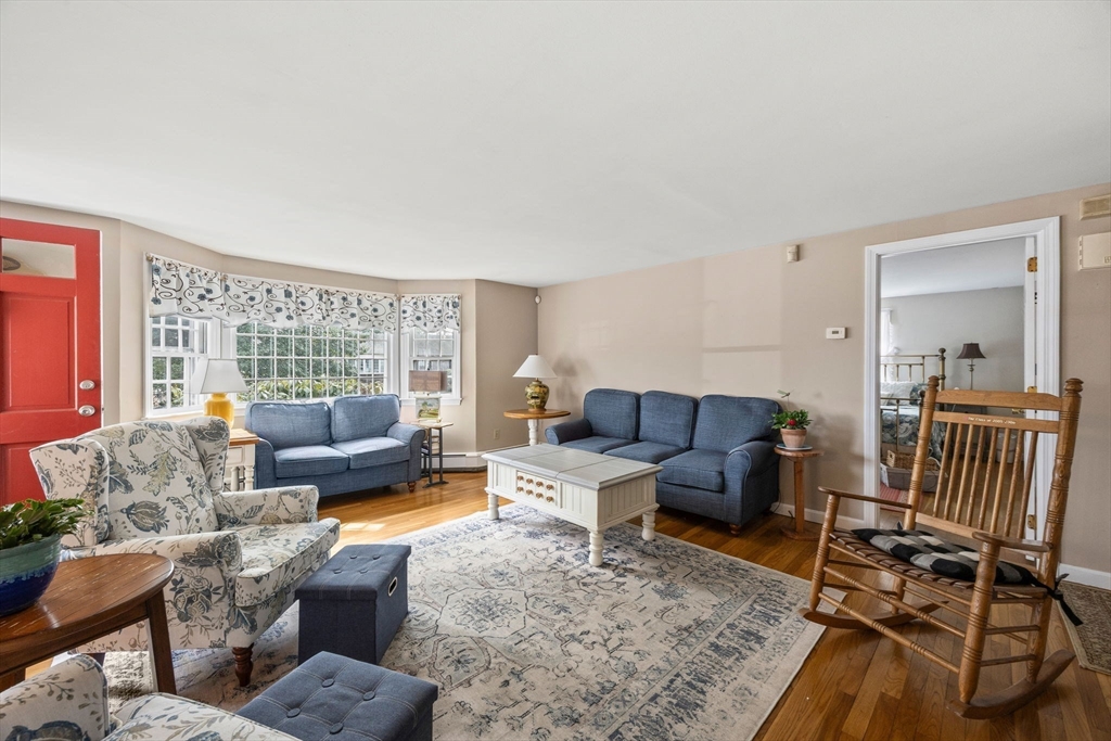 12 Charing Cross Road South Dennis, MA 02660 - Photo 7 of 33 Gallery Image 7