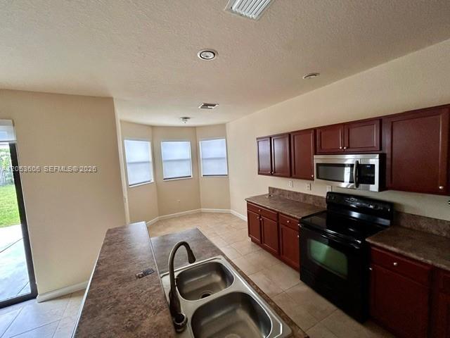 14435 Southwest 16th Street Miami, FL 33184 - Photo 9 of 35