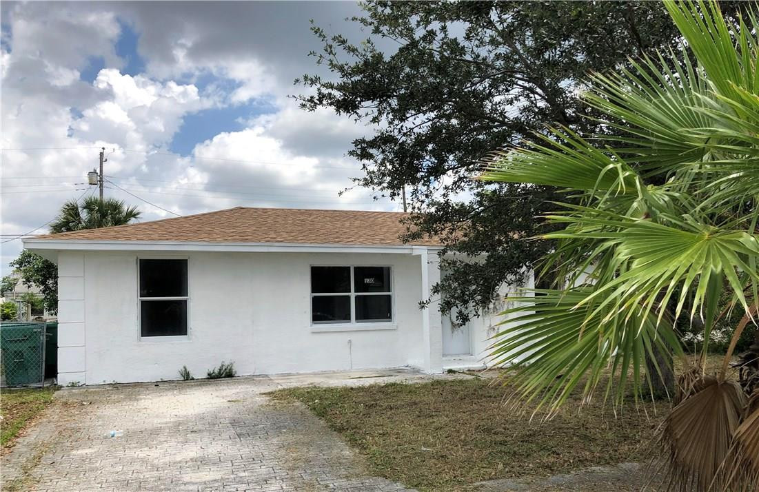 130 West 23rd Street Riviera Beach, FL 33404 - Photo 3 of 20 Photo 3