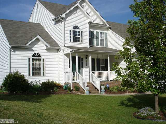 2712 Glasshouse Road Jamestown, NC 27282 - Photo 3 of 9 Exterior Front.