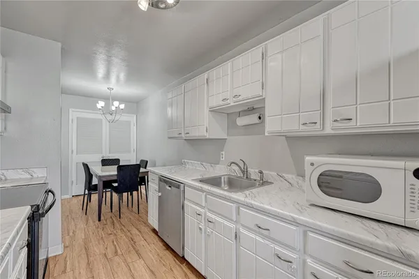 $1,900 | 7968 Chase Circle, Unit 92, Arvada, CO 80003