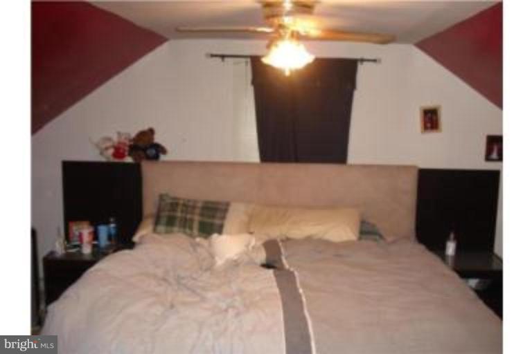 7114 Windsor Mill Road Windsor Mill, MD 21244 - Photo 4 of 9 Bedroom #1