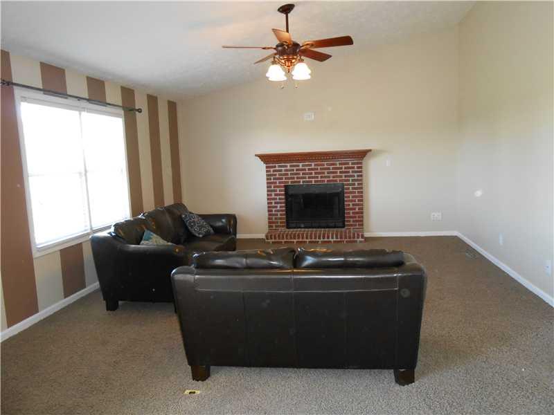 6892 State Rte 19 Kokomo, IN 46902 - Photo 7 of 24