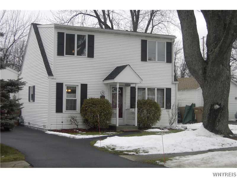 72 Heather Road Cheektowaga, NY 14225 - Photo 1 of 1 Exterior Front