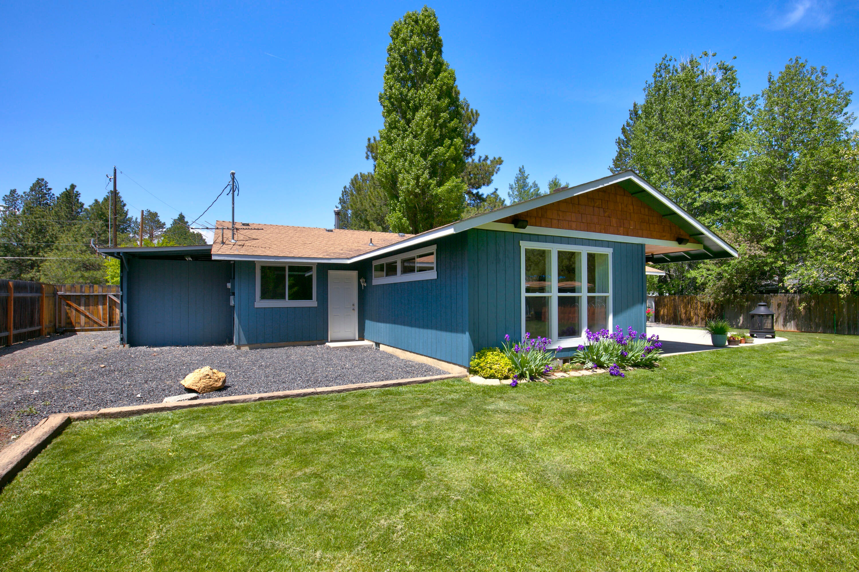 59712 Navajo Road Bend, OR 97702 - Photo 24 of 43 59712 Navajo_023