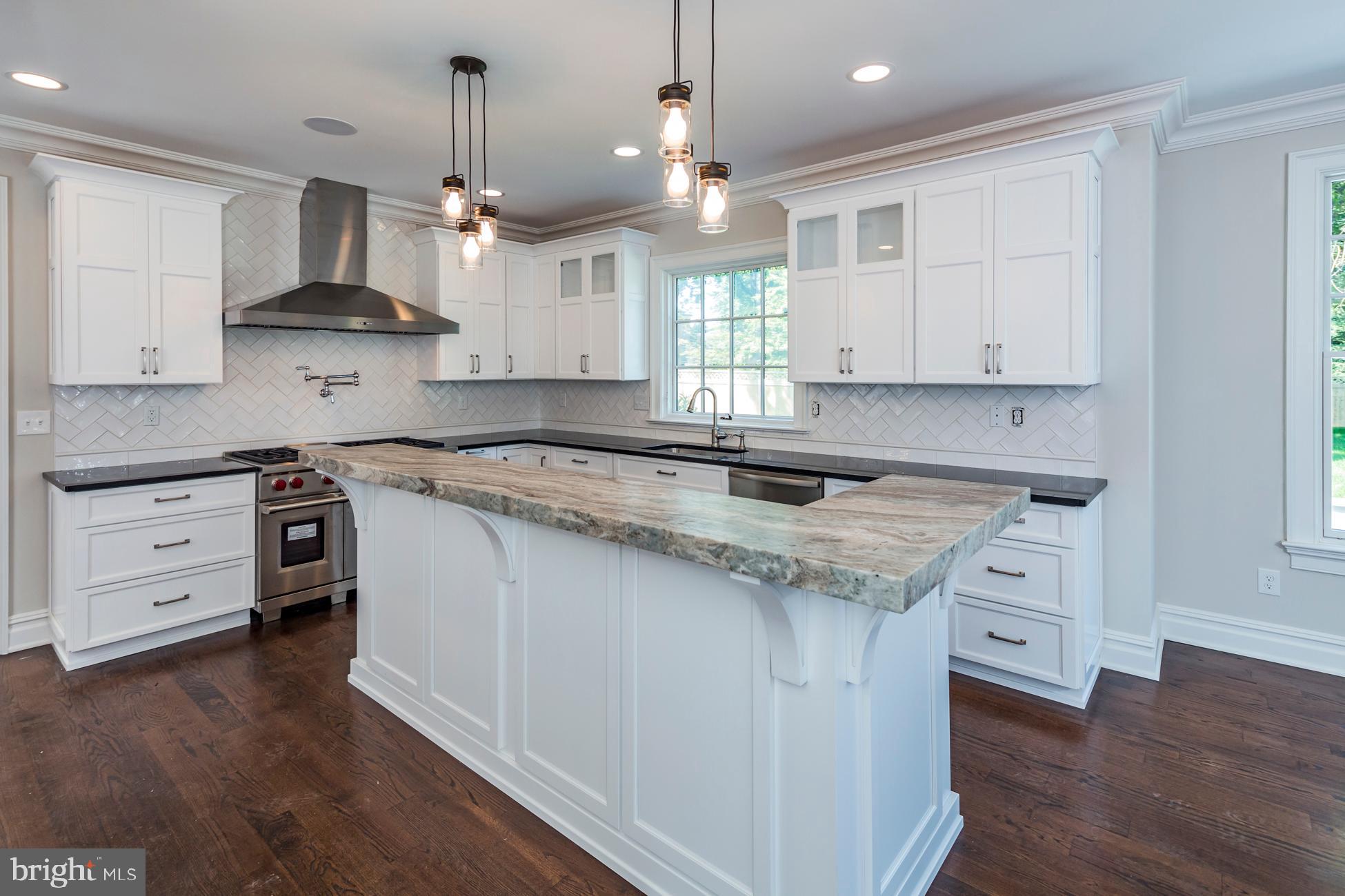 259 Edgerstoune Road Princeton, NJ 08540 - Photo 8 of 37