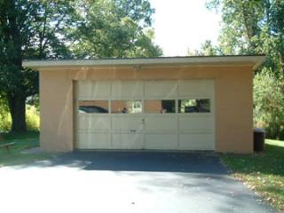 2735 West Temperance Road Temperance, MI 48182 - Photo 10 of 10 Garage View