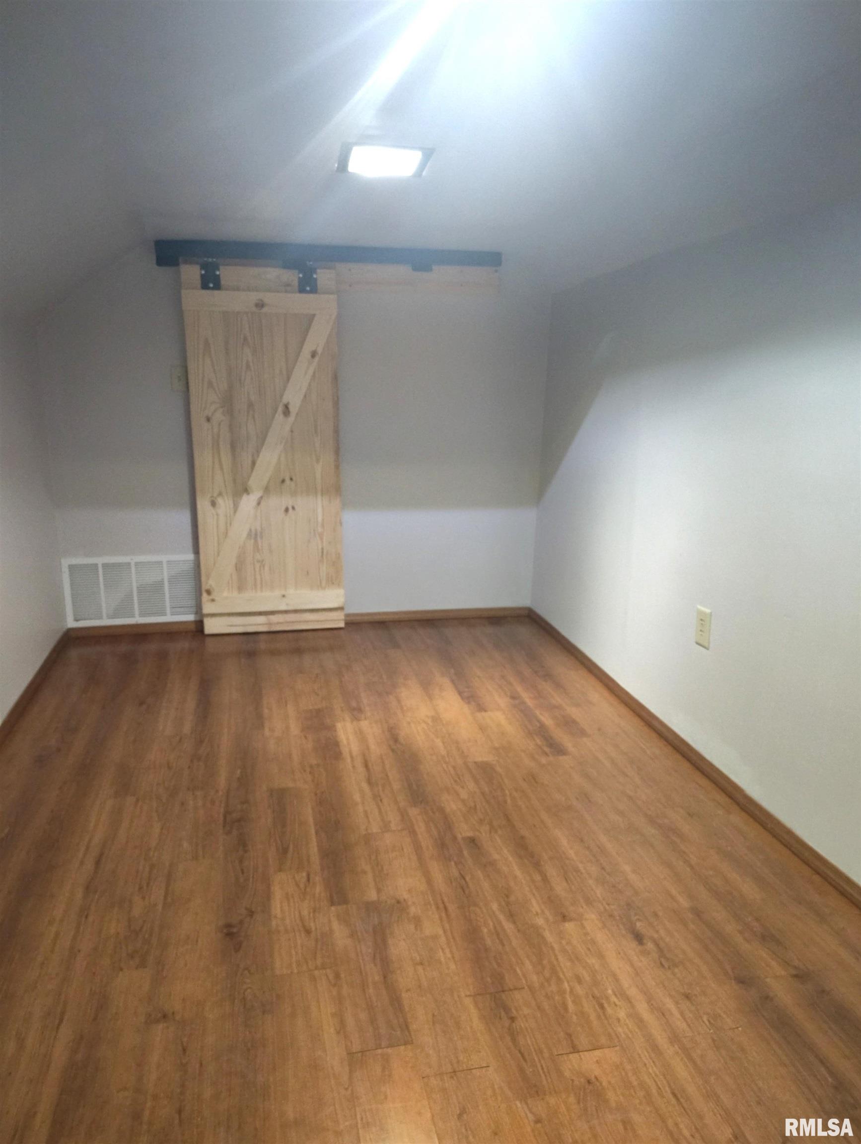 1031 East Olive Street Canton, IL 61520 - Photo 19 of 27