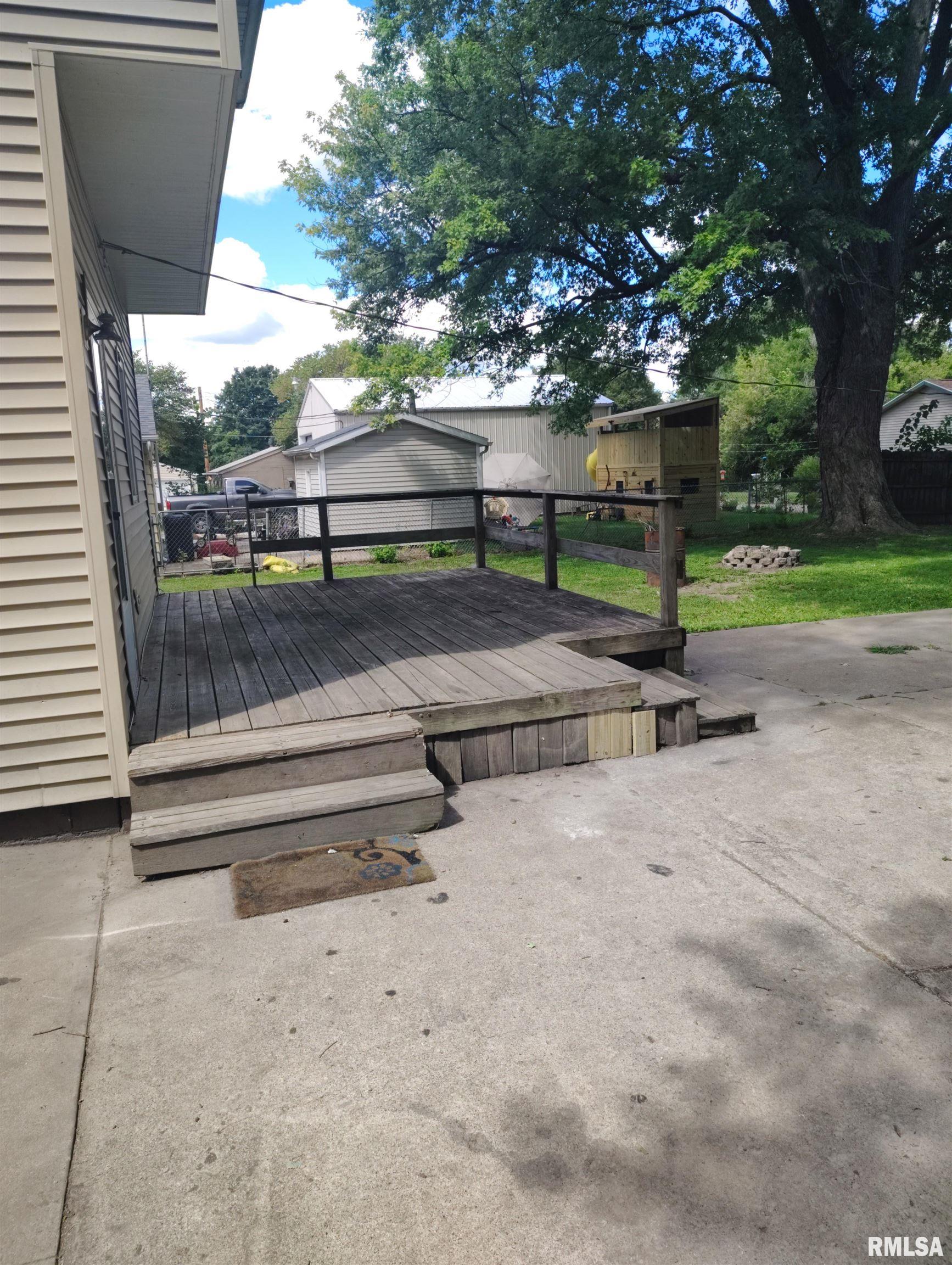 1031 East Olive Street Canton, IL 61520 - Photo 26 of 27