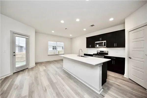 $2,195 | 1056 Winnsboro Drive, Round Rock, TX 78664