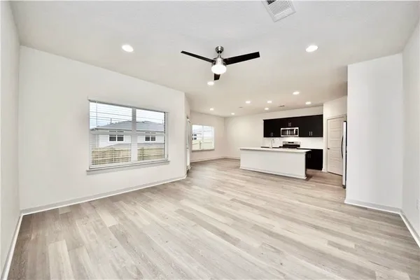 $2,195 | 1056 Winnsboro Drive, Round Rock, TX 78664