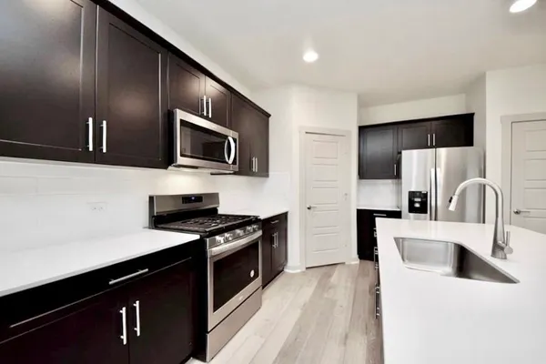$2,195 | 1056 Winnsboro Drive, Round Rock, TX 78664