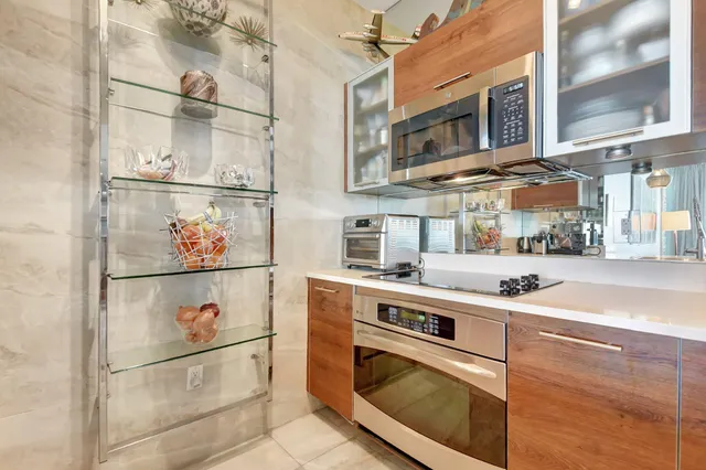 $599,000 | 480 Hibiscus Street, Unit 736, West Palm Beach, FL 33401