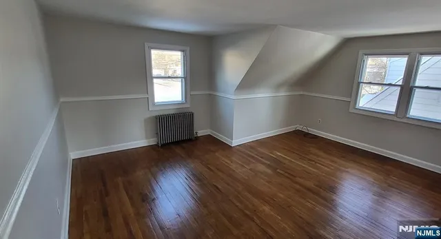 $2,500 | 689 Godwin Avenue, Unit 2, Midland Park, NJ 07432