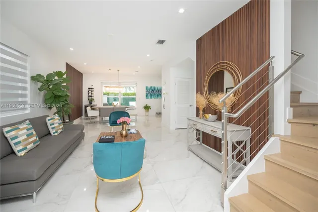 $1,180,000 | 10366 Northwest 68th Terrace, Doral, FL 33178