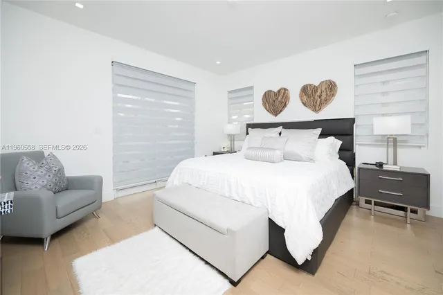 $1,180,000 | 10366 Northwest 68th Terrace, Doral, FL 33178