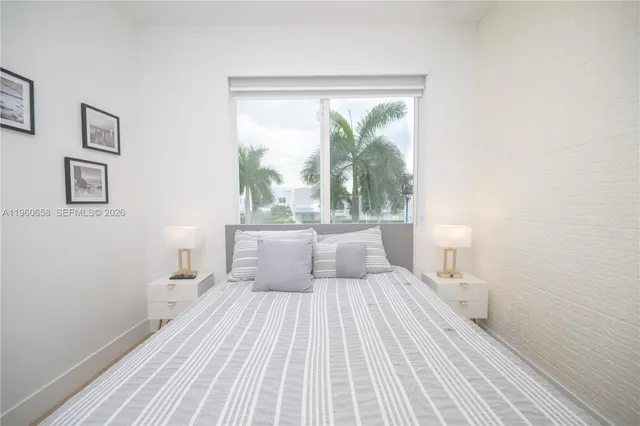 $1,180,000 | 10366 Northwest 68th Terrace, Doral, FL 33178