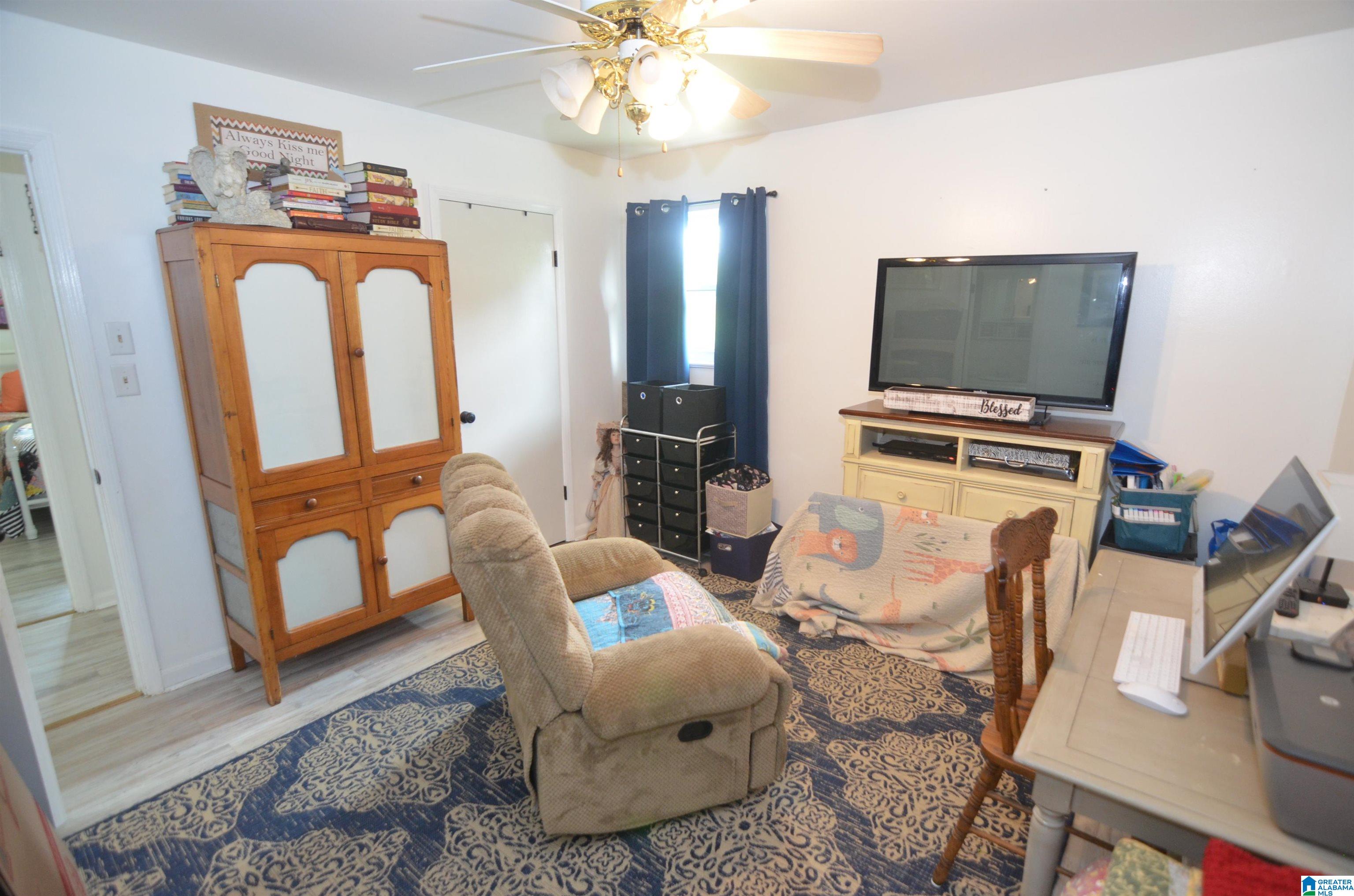 506 12th Street Southwest Alabaster, AL 35007 - Photo 14 of 48