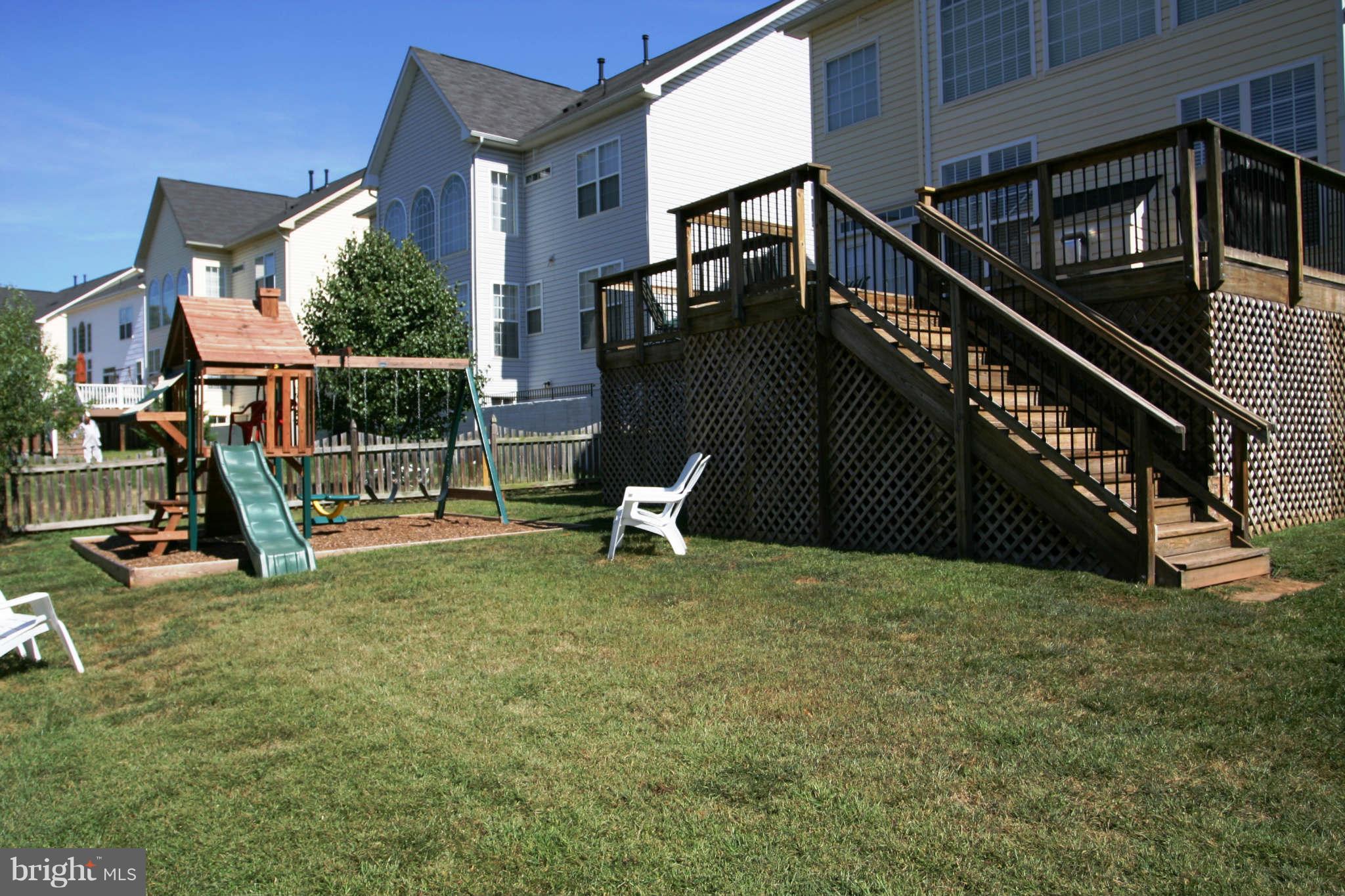 7536 Rio Grande Way Gainesville, VA 20155 - Photo 5 of 26 Exterior (Rear)