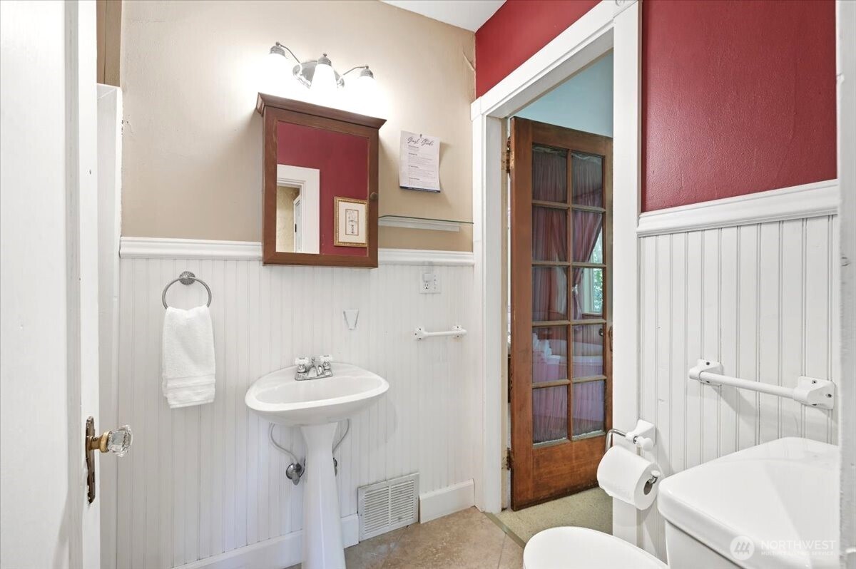 2708 South Lake Stevens Road Lake Stevens, WA 98258 - Photo 29 of 35