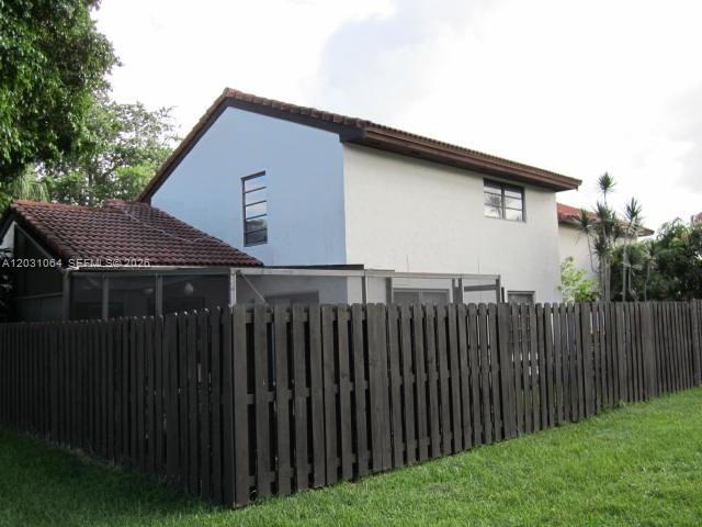 9082 Southwest 112th Place Miami, FL 33176 - Photo 16 of 28