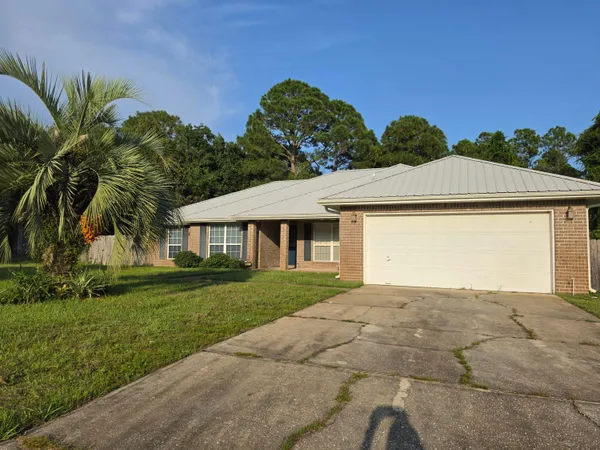 $2,800 | 1682 Village Parkway, Gulf Breeze, FL 32563