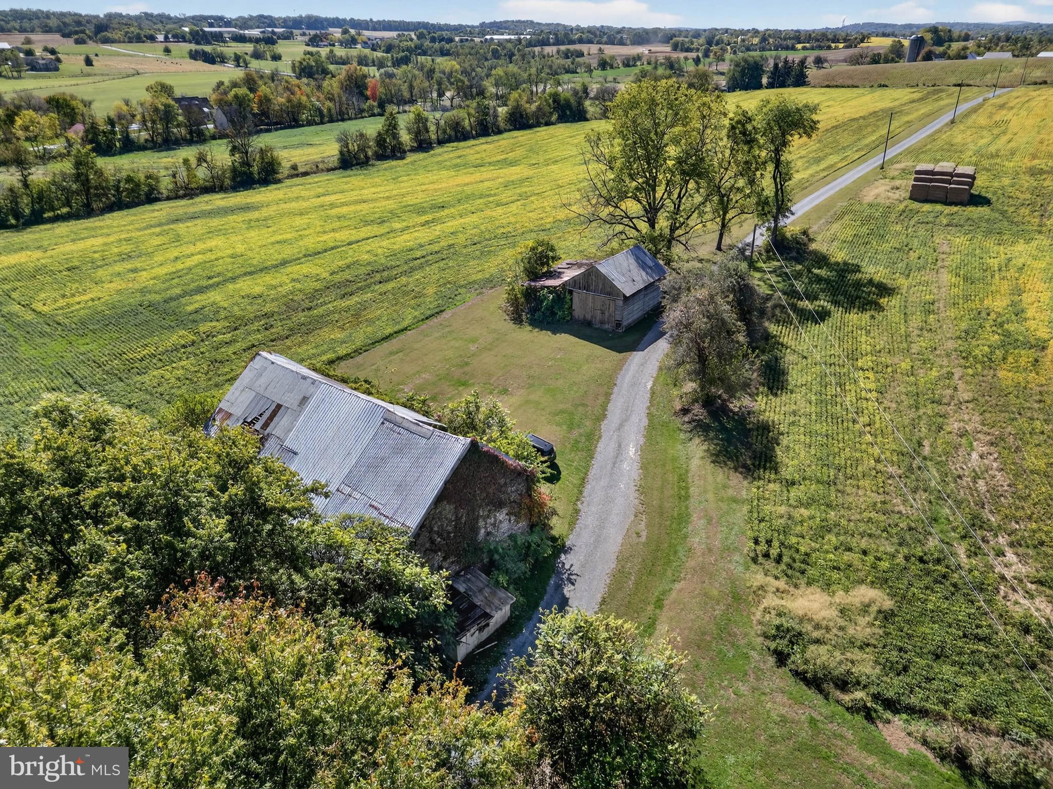 395 Prospect Road Elizabethtown, PA 17022 - Photo 3 of 26 an aerial view of a houses with a yard