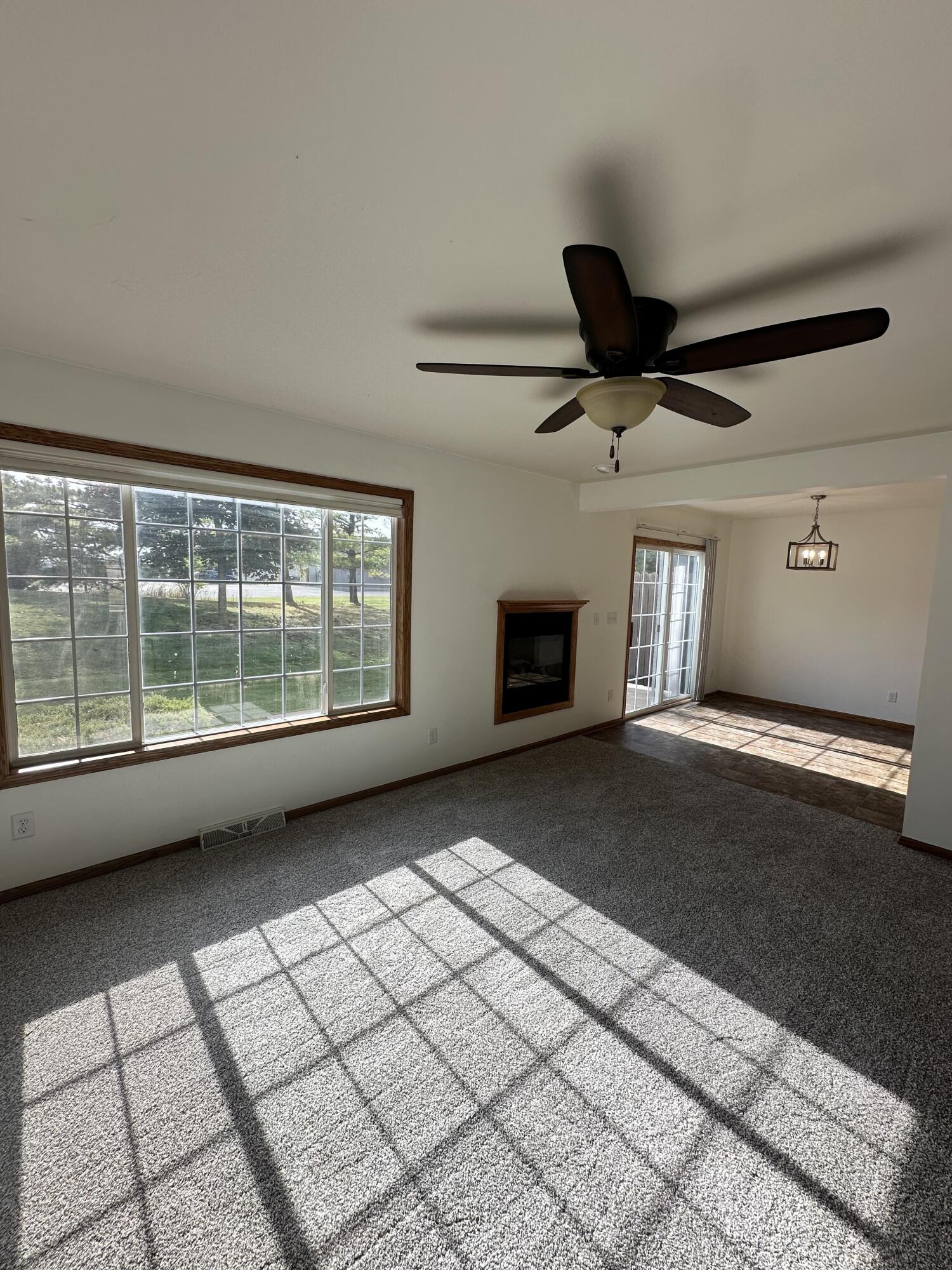 1133 Ellys Way Slinger, WI 53086 - Photo 24 of 35 Robert McCaigue - 1135 - Dining LR