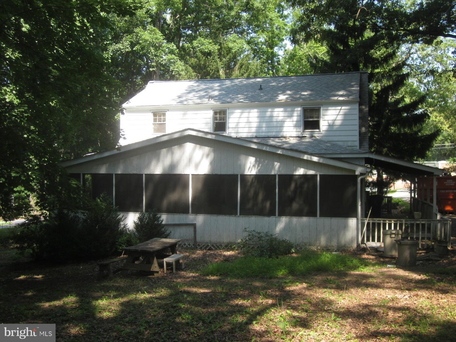 8519 High Ridge Road Ellicott City, MD 21043 - Photo 4 of 17 Exterior (Rear)