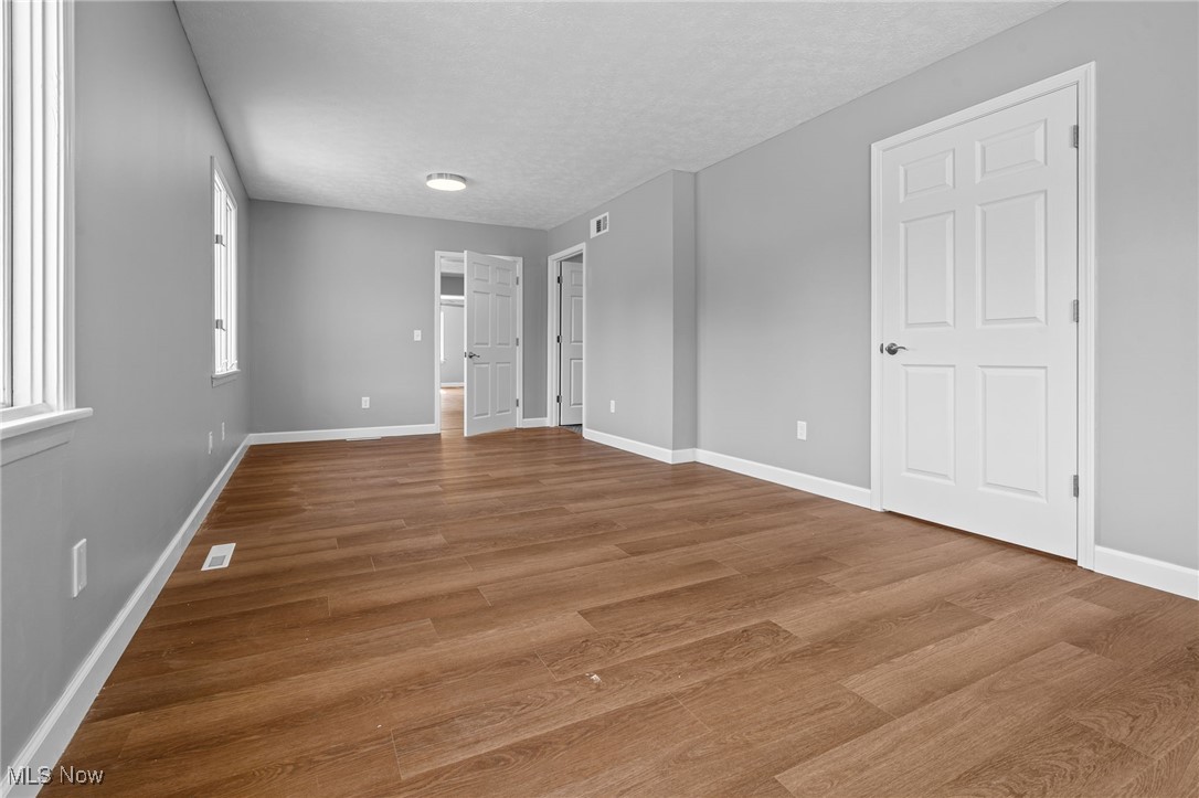 1043 Krumroy Road Akron, OH 44306 - Photo 15 of 48