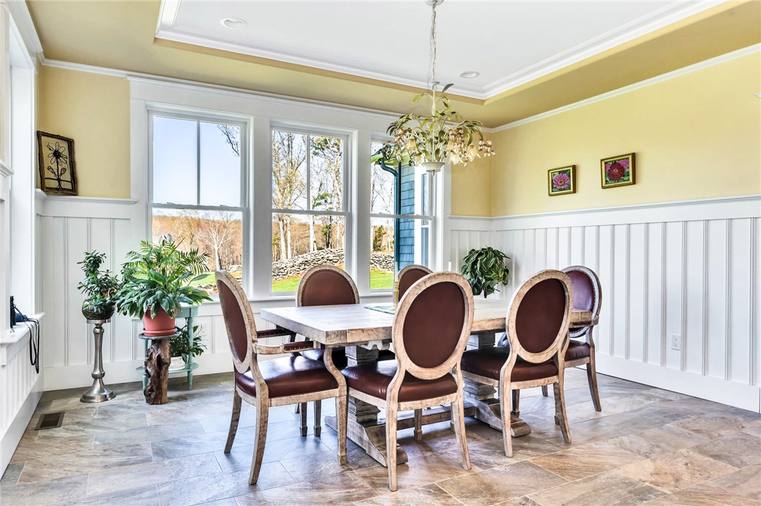 140 Evans Road Glocester, RI 02814 - Photo 12 of 38