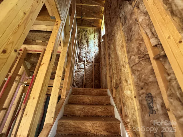 $189,900 | 1074 Lyndsey Brook Court, Lincolnton, NC 28092