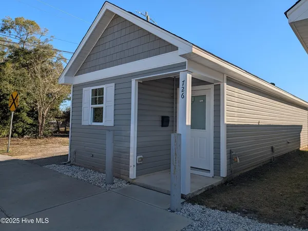 $1,250 | 726 Kidder Street, Wilmington, NC 28401