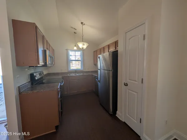 $1,250 | 726 Kidder Street, Wilmington, NC 28401