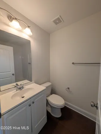 $1,250 | 726 Kidder Street, Wilmington, NC 28401