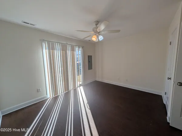 $1,250 | 726 Kidder Street, Wilmington, NC 28401