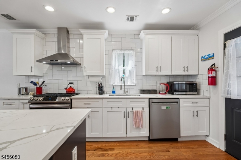 10 David Road Cedar Grove, NJ 07009 - Photo 16 of 36 Gallery Image 16