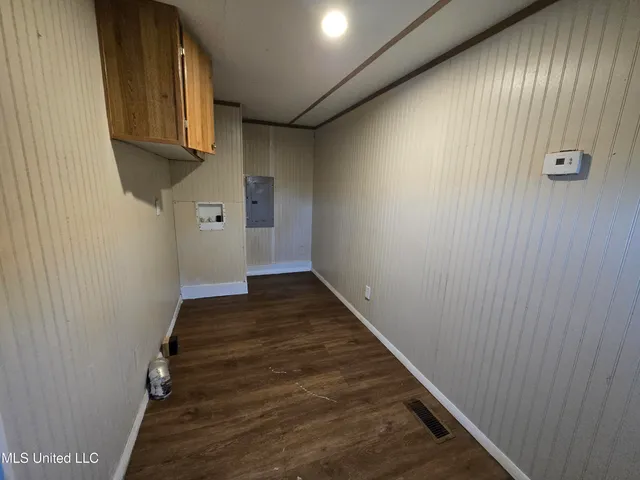 $900 | 20049 Red Oak Road, Saucier, MS 39574