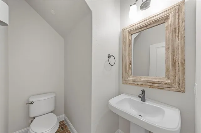 $2,975 | 7000 Kickapoo Drive, McKinney, TX 75070